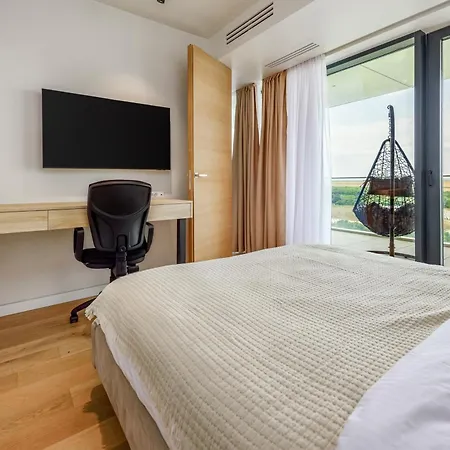 Zephira - Vogh Apartament *