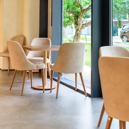 Apartment Zephira - Vogh *